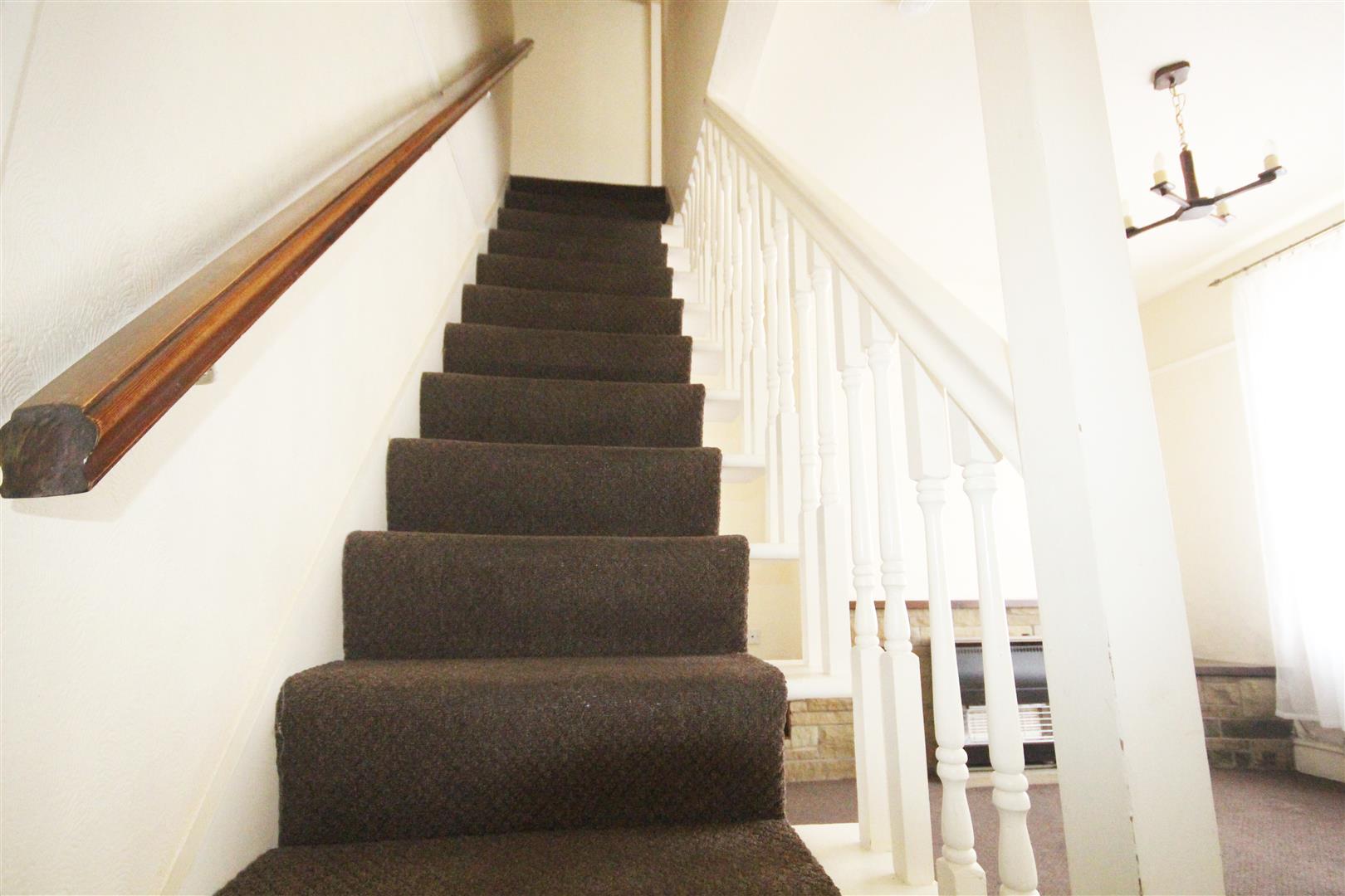 2 bedroom terraced house To Let in Barnoldswick - IMG_8840.jpg